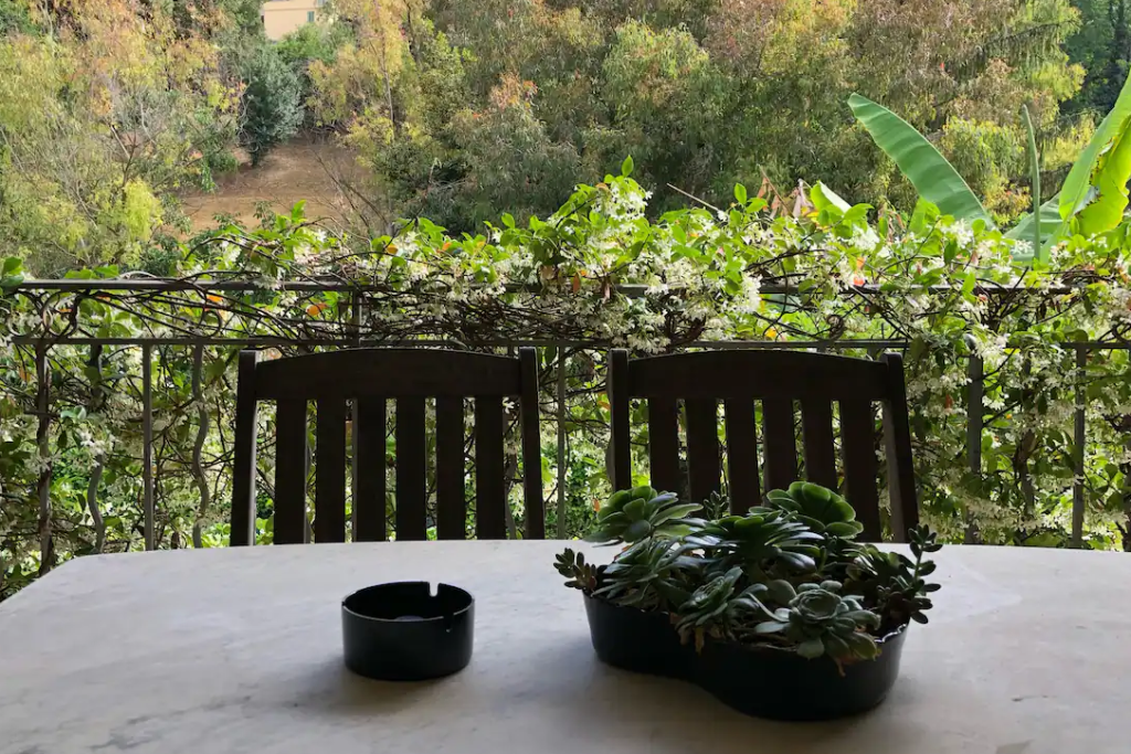 Aibnb9